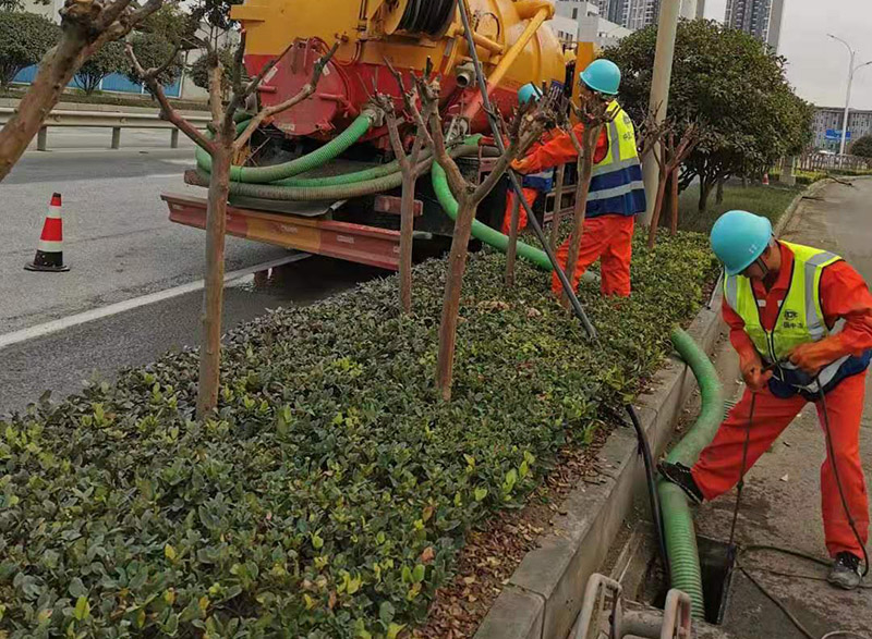 尖峰镇市政管道清淤